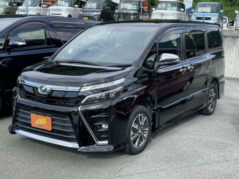 Used 2018 TOYOTA VOXY DBA-ZRR85W | SBI Motor Japan