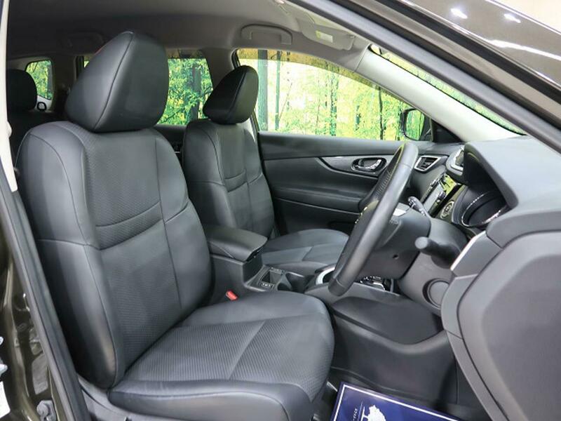 X-TRAIL-19