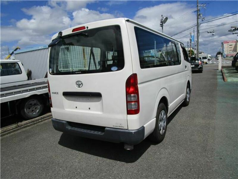HIACE VAN