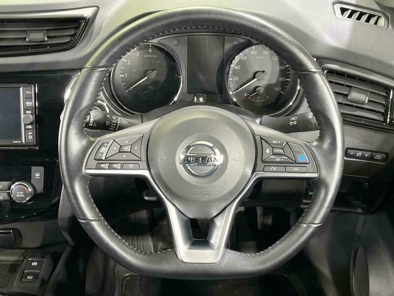 X-TRAIL-25