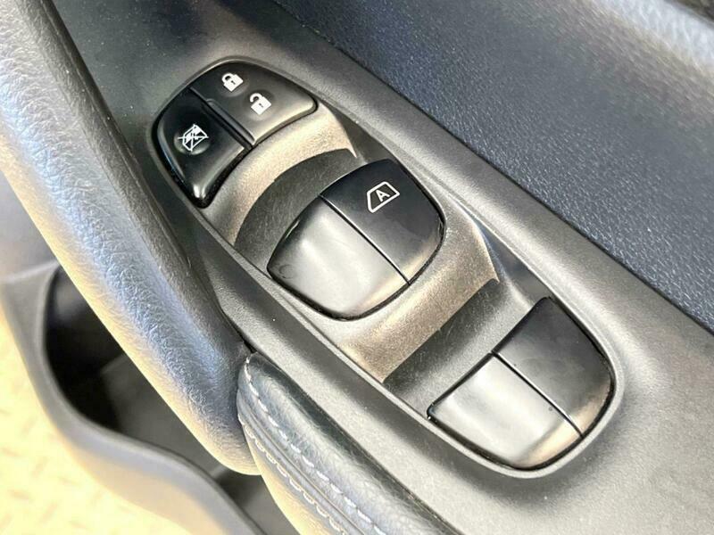 X-TRAIL-48
