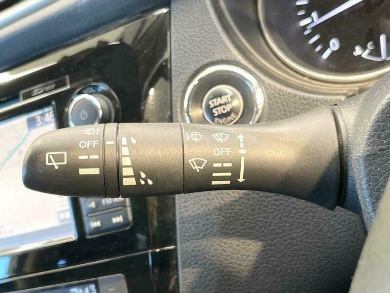 X-TRAIL-30