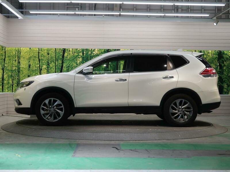 X-TRAIL-0