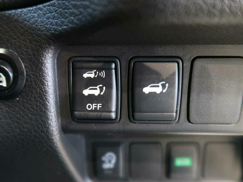 X-TRAIL-12