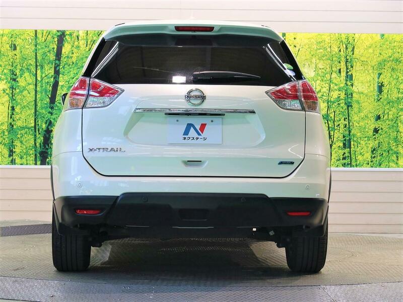 X-TRAIL-1