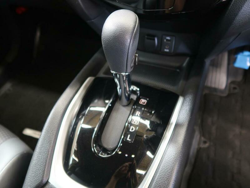 X-TRAIL-7
