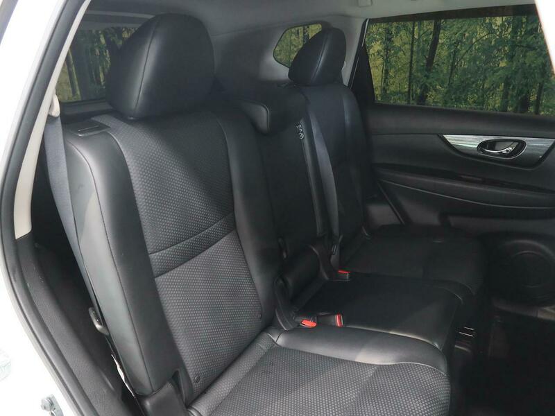 X-TRAIL-43
