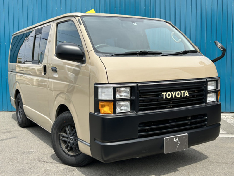 HIACE VAN