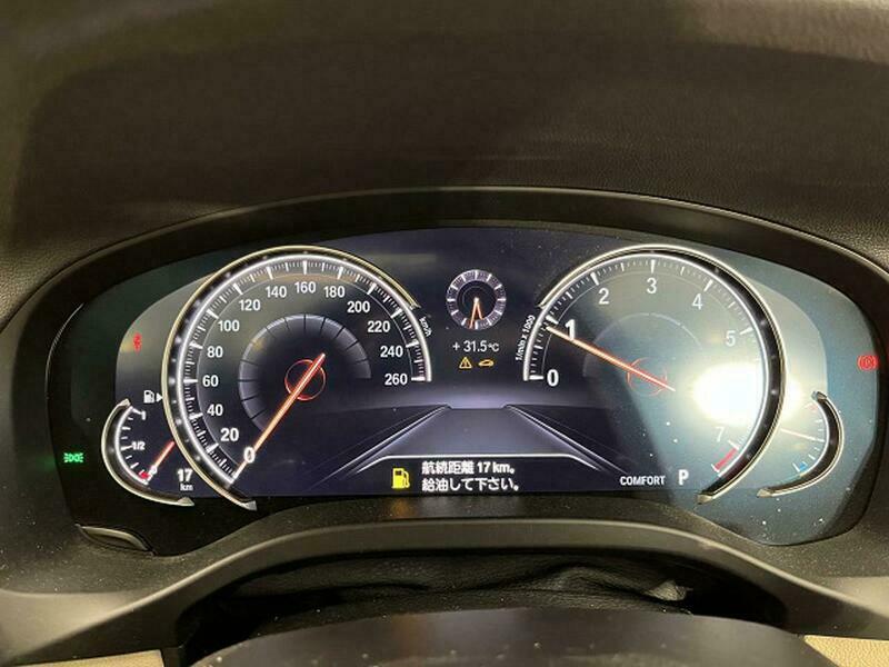 X4