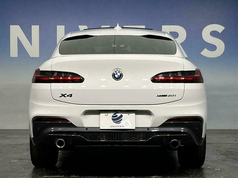 X4