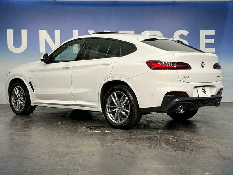 X4