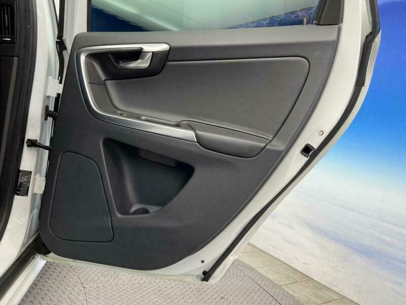 XC60