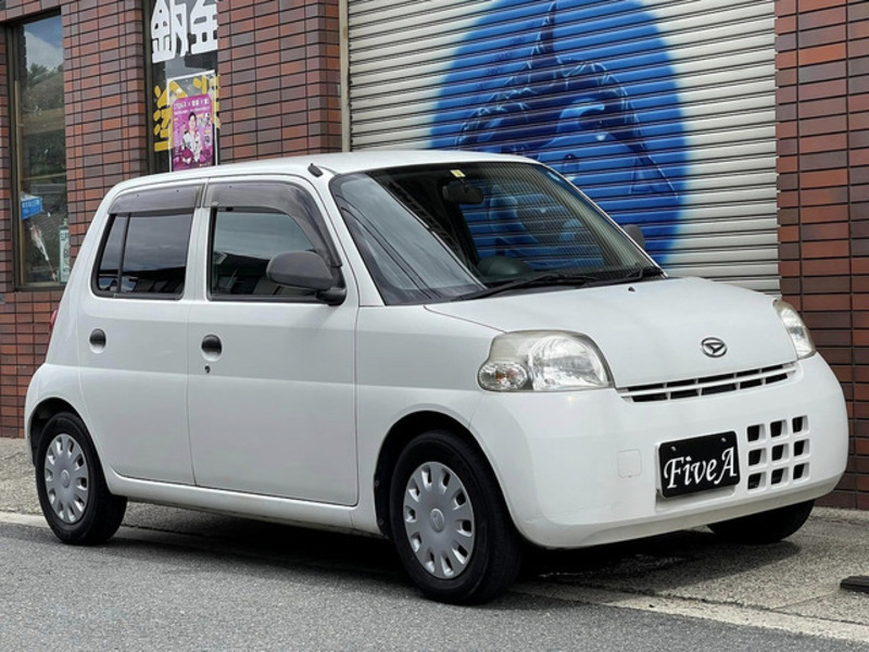 DAIHATSU　ESSE