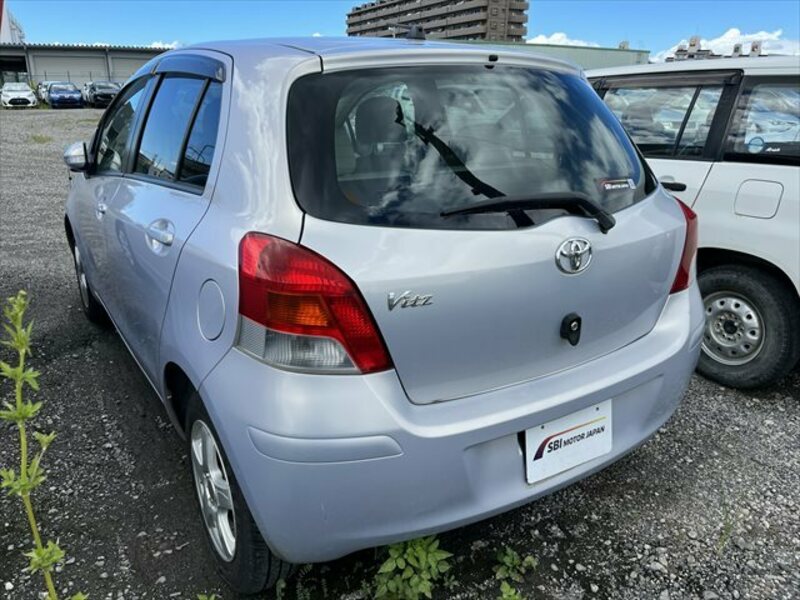 VITZ-4