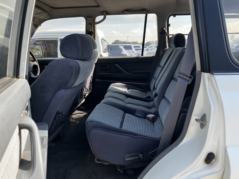 LAND CRUISER