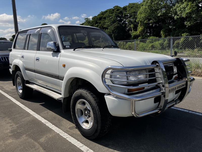 LAND CRUISER