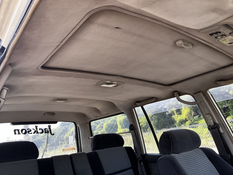 LAND CRUISER