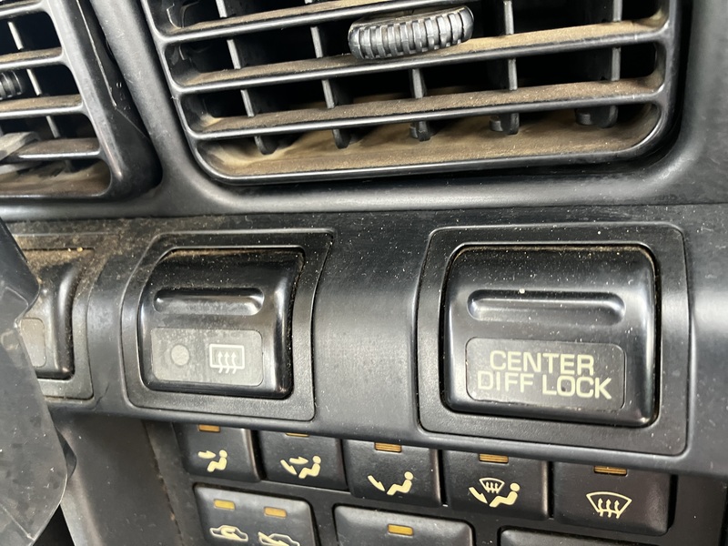 LAND CRUISER