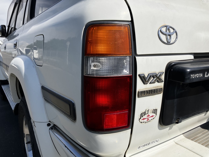 LAND CRUISER