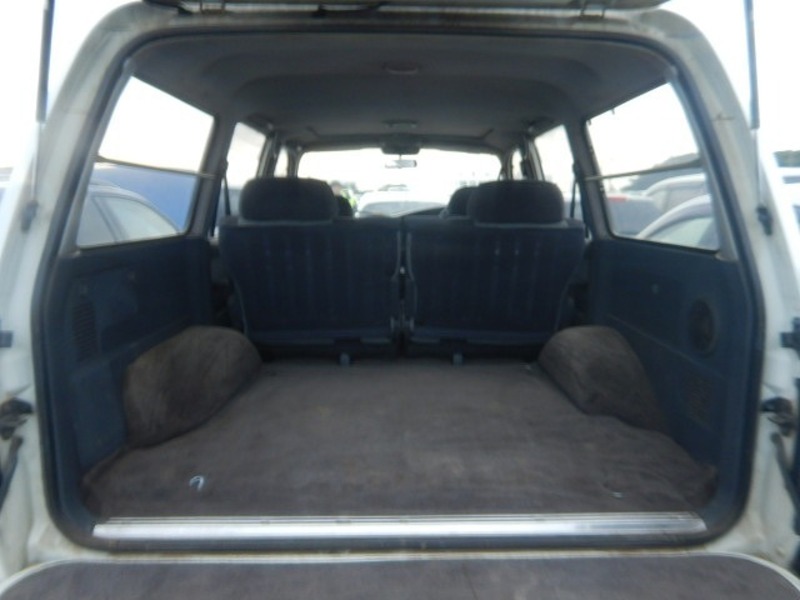 LAND CRUISER