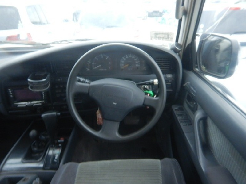 LAND CRUISER