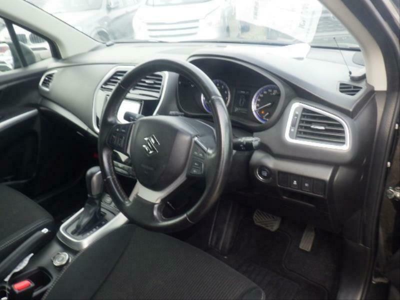 SX4 S-CROSS