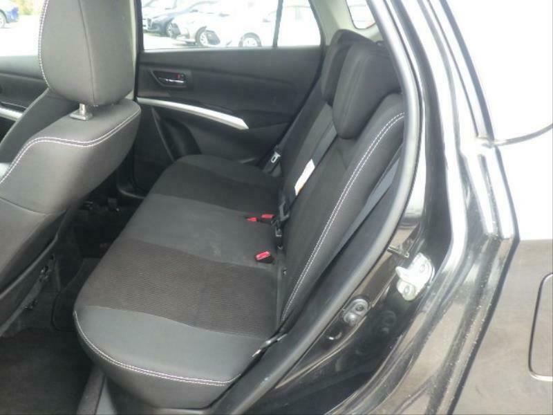 SX4 S-CROSS