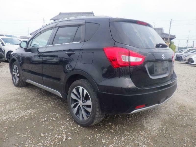 SX4 S-CROSS