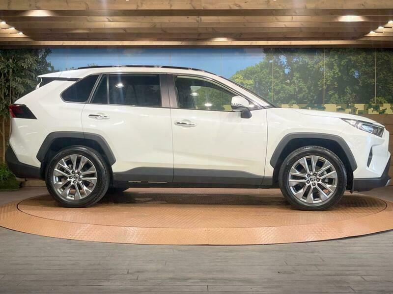 RAV4