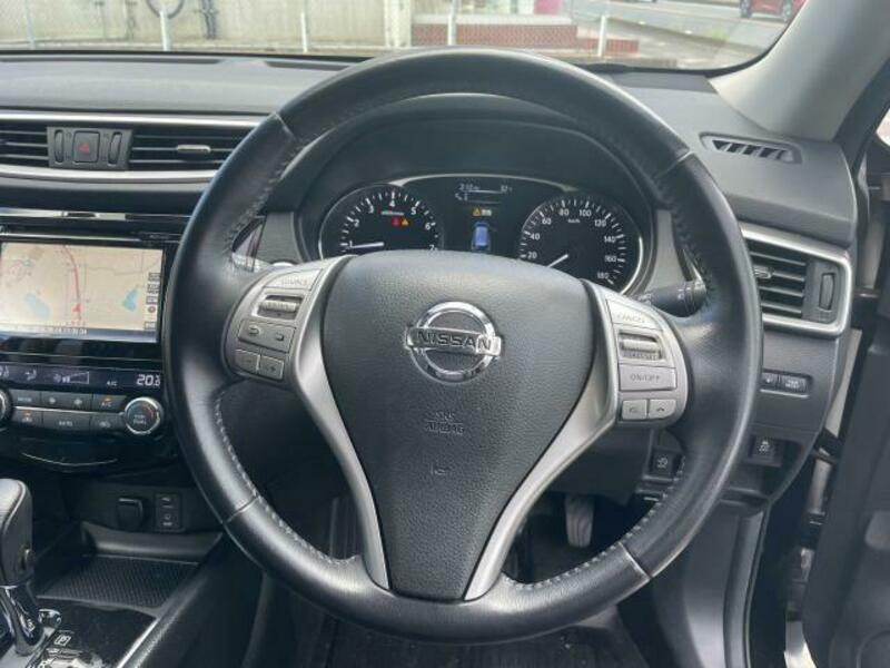 X-TRAIL-4