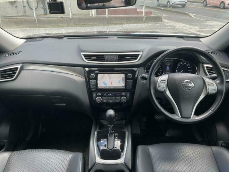 X-TRAIL-2