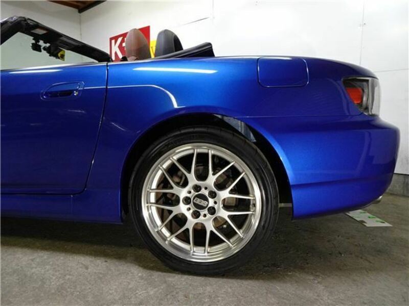 S2000
