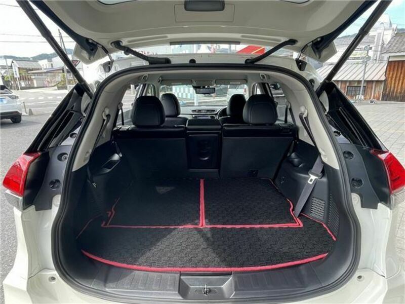 X-TRAIL-16