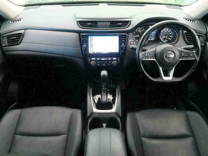 X-TRAIL