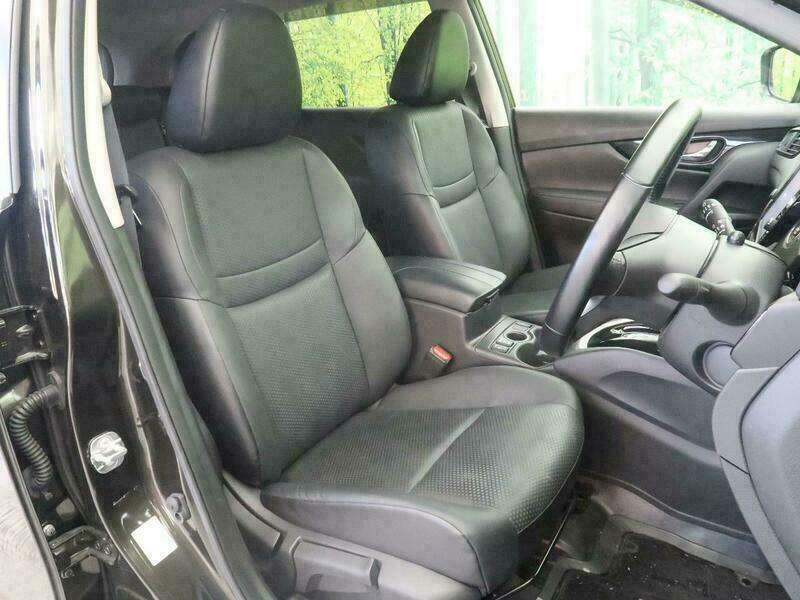 X-TRAIL