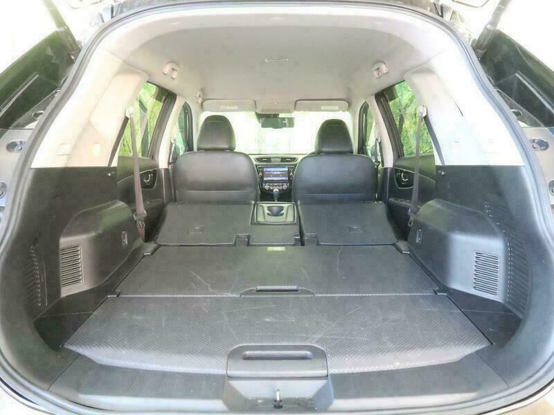 X-TRAIL