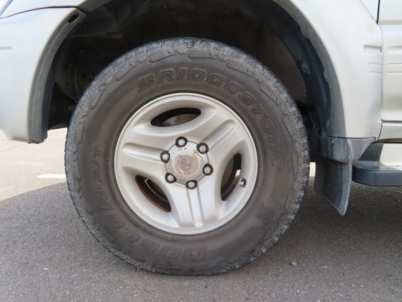 LAND CRUISER PRADO-16