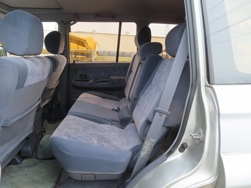 LAND CRUISER PRADO-15