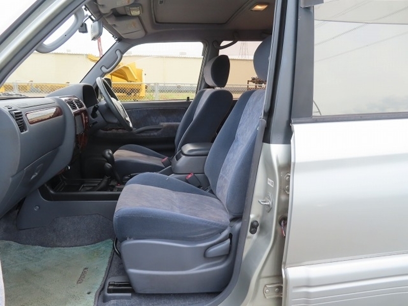 LAND CRUISER PRADO-14