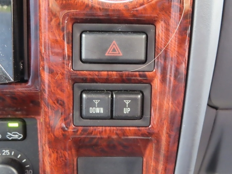 LAND CRUISER PRADO-25