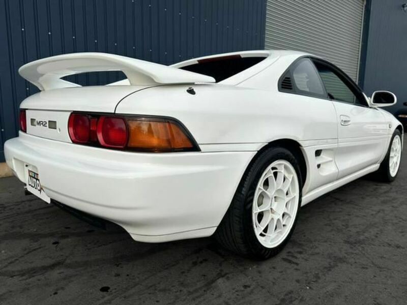 MR2