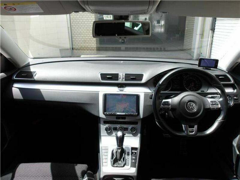 PASSAT VARIANT