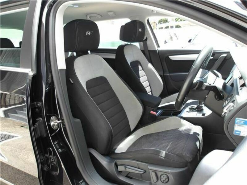 PASSAT VARIANT