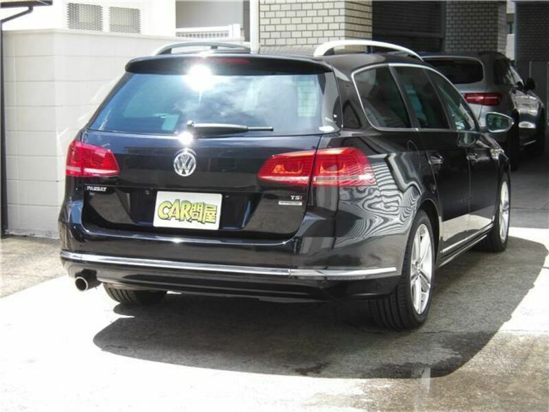 PASSAT VARIANT
