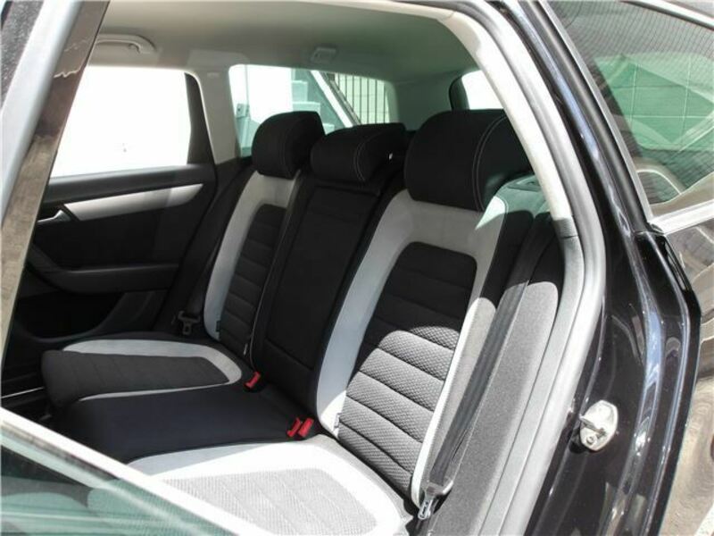 PASSAT VARIANT