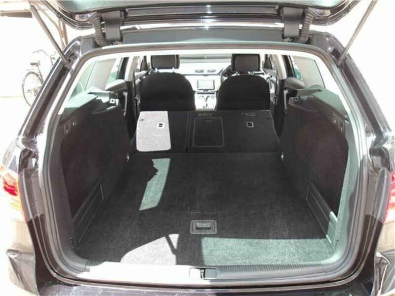 PASSAT VARIANT