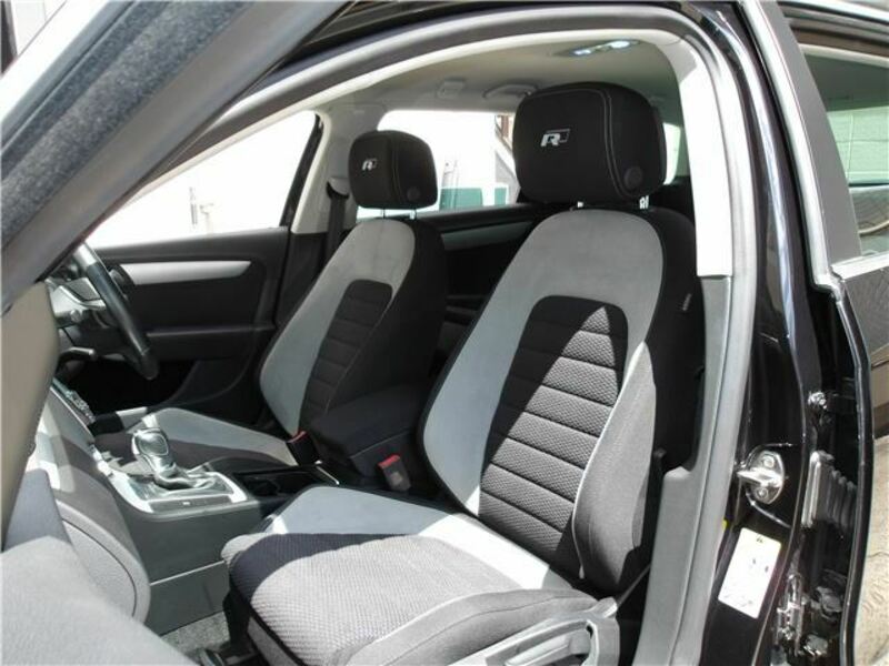 PASSAT VARIANT
