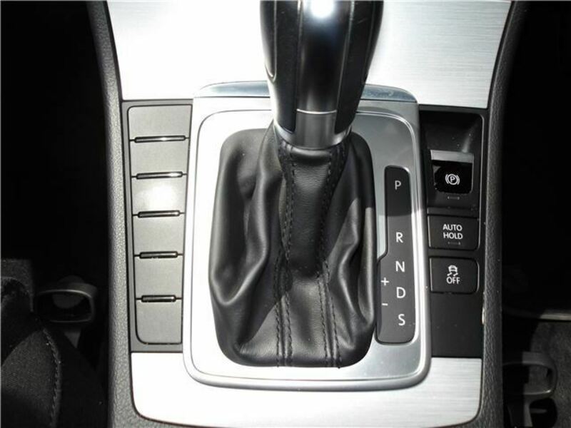 PASSAT VARIANT