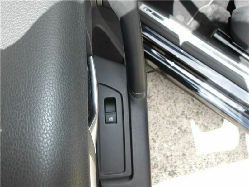 PASSAT VARIANT