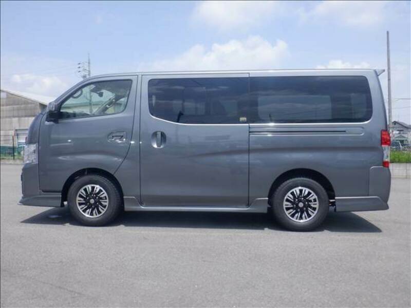 CARAVAN VAN